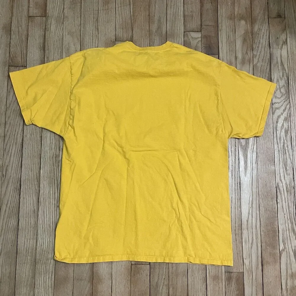 Hanes Tagless Property of Iowa Hawkeyes Tshirt Short Sleeve Crew Neck Womens XL - Picture 9 of 10